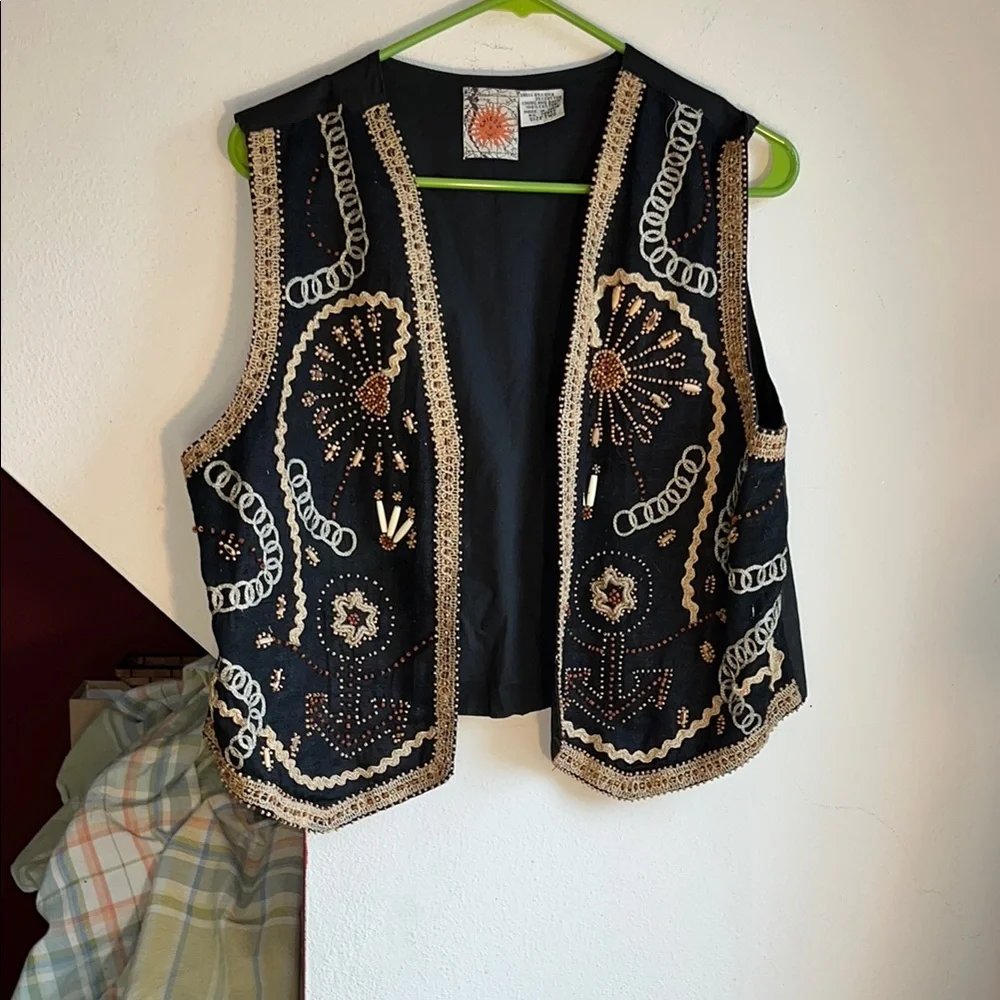 Embroidered Silk and‎ Cotton Bead Embellished Black Vest Chico’s 2